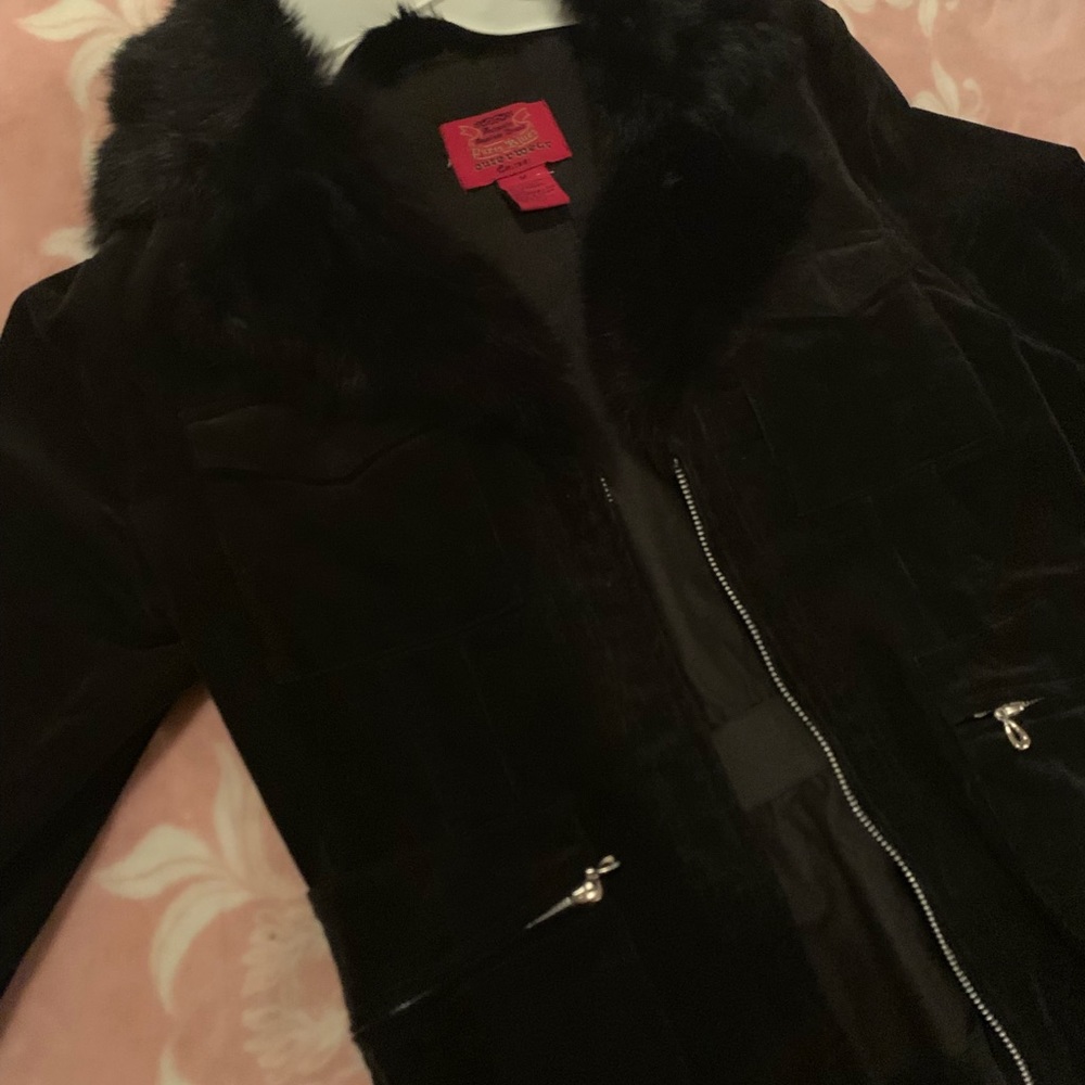 Jacket - Picture 2 of 4